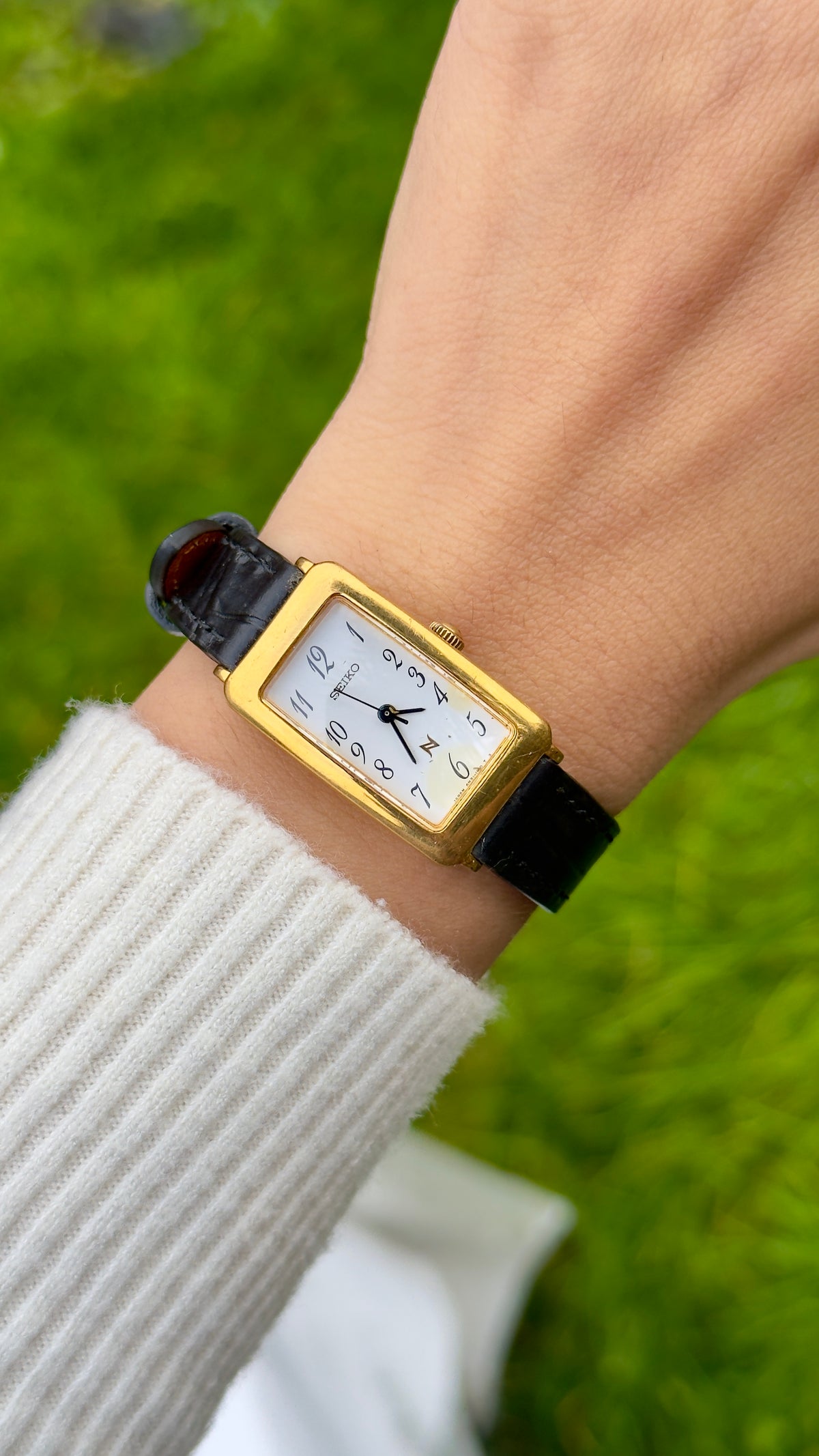 Seiko Vintage Tank Watch 1994