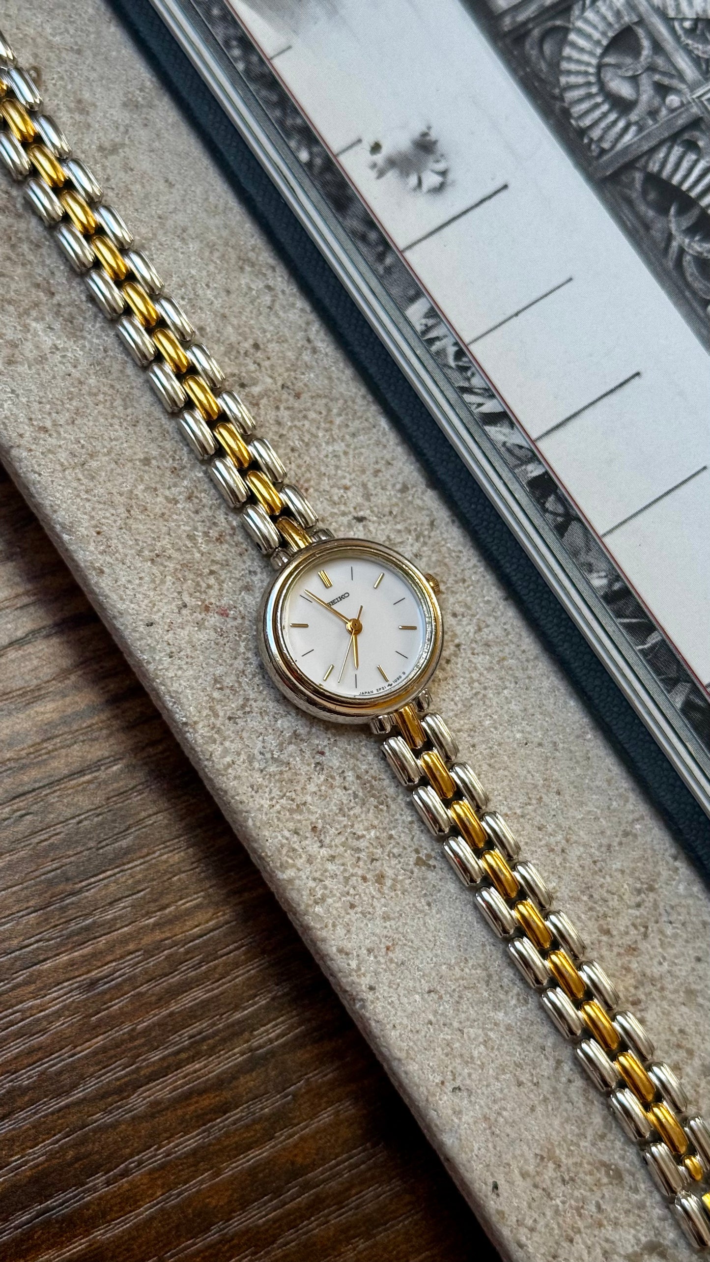 Classic Seiko 1998 Vintage Watch
