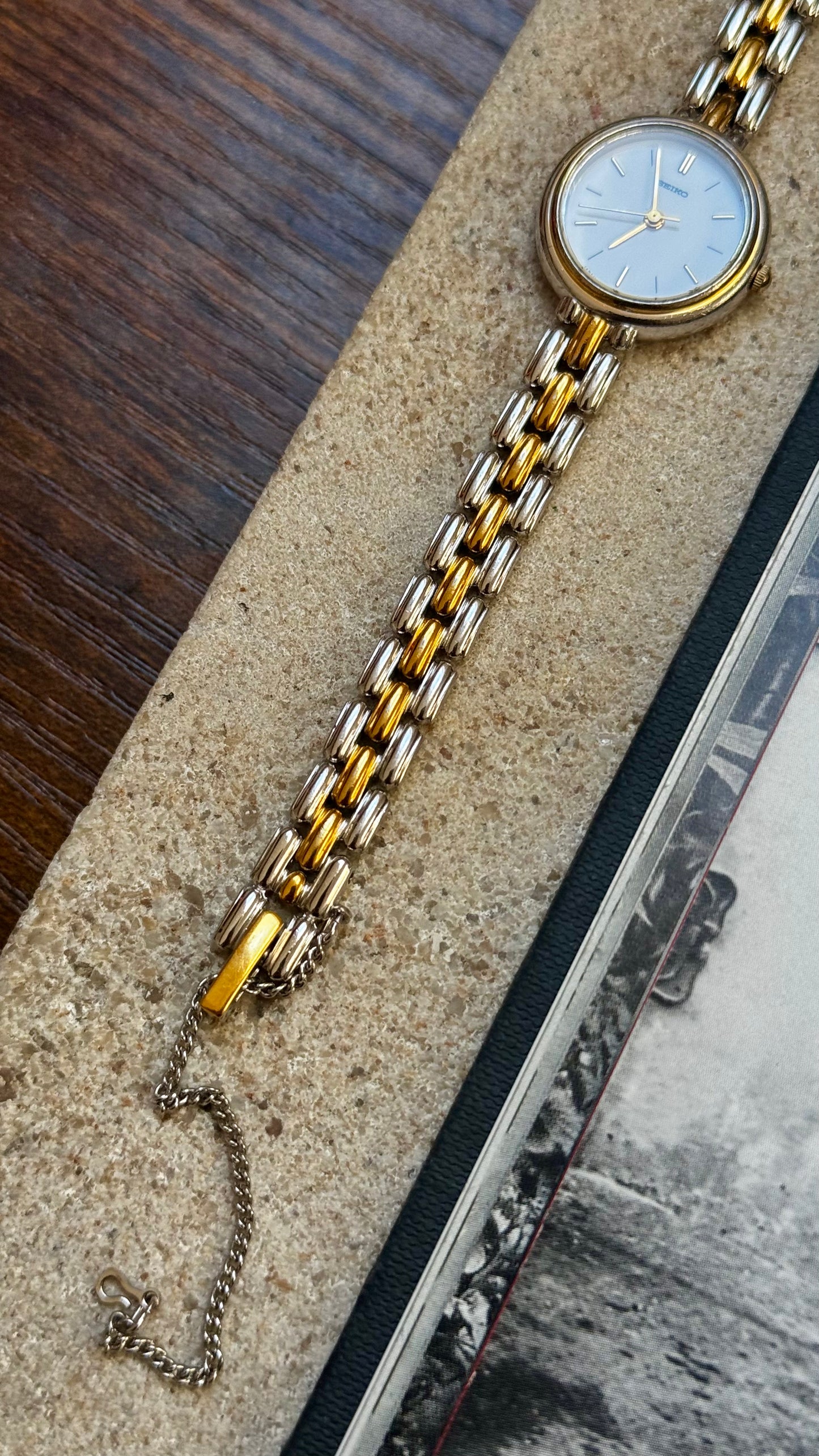 Classic Seiko 1998 Vintage Watch