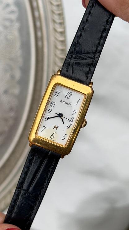 Seiko Vintage Tank Watch 1994