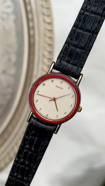 Seiko Vintage Watch 1995 - Red Enameled Case