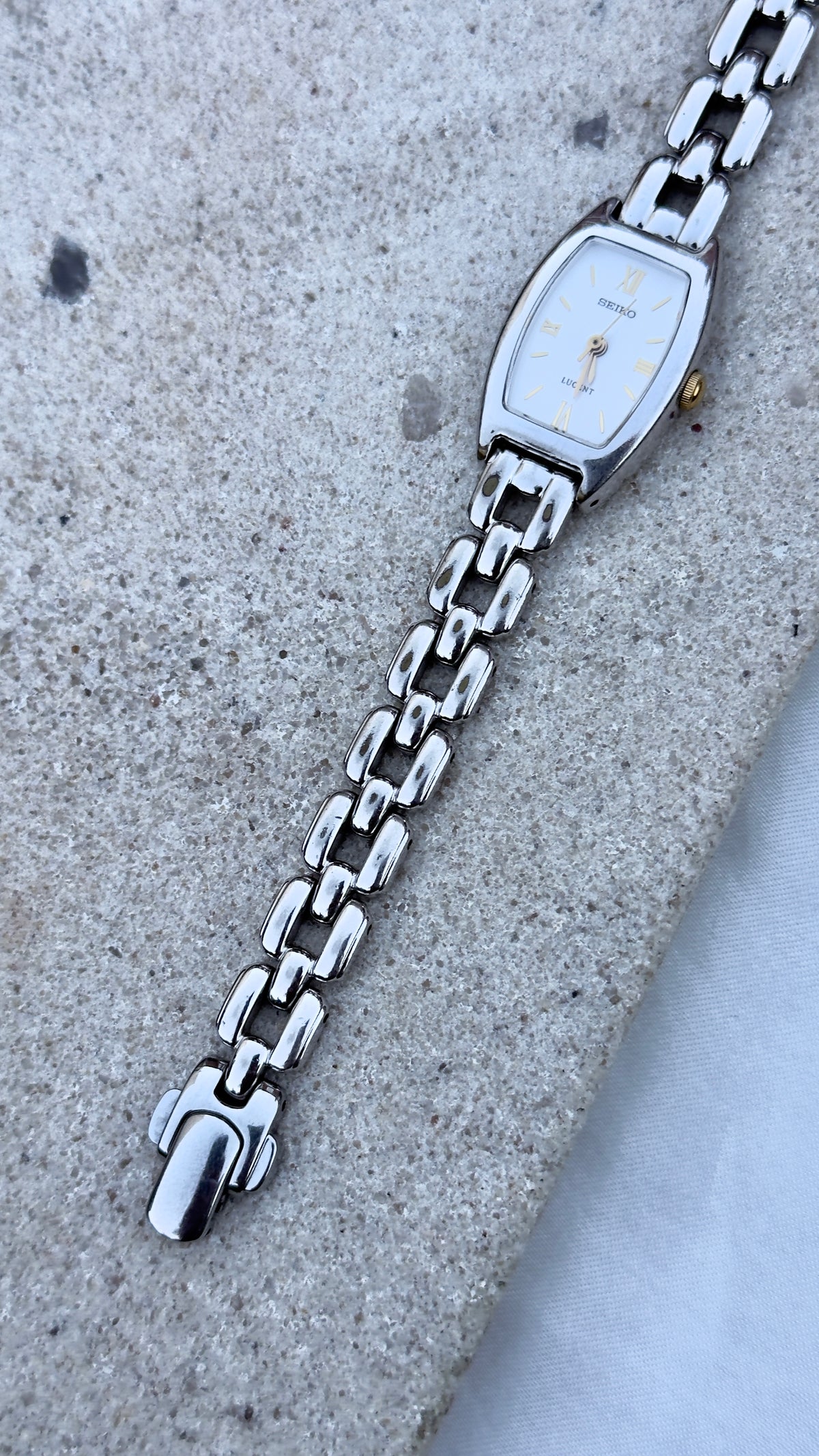 Seiko Lucent Vintage Watch 1990