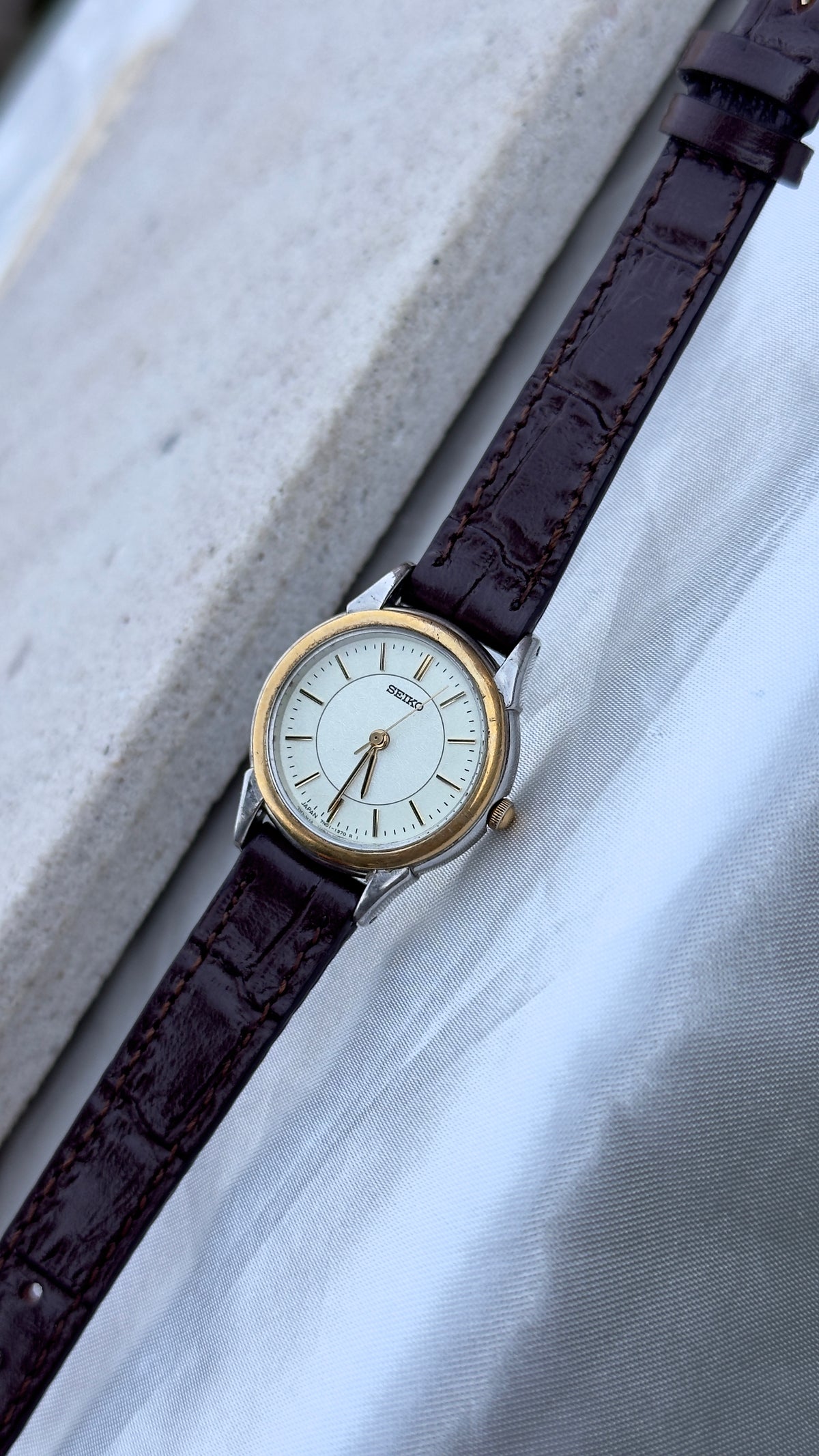 Seiko Vintage Watch 1994 - Bespoke Leather, Gold Plated