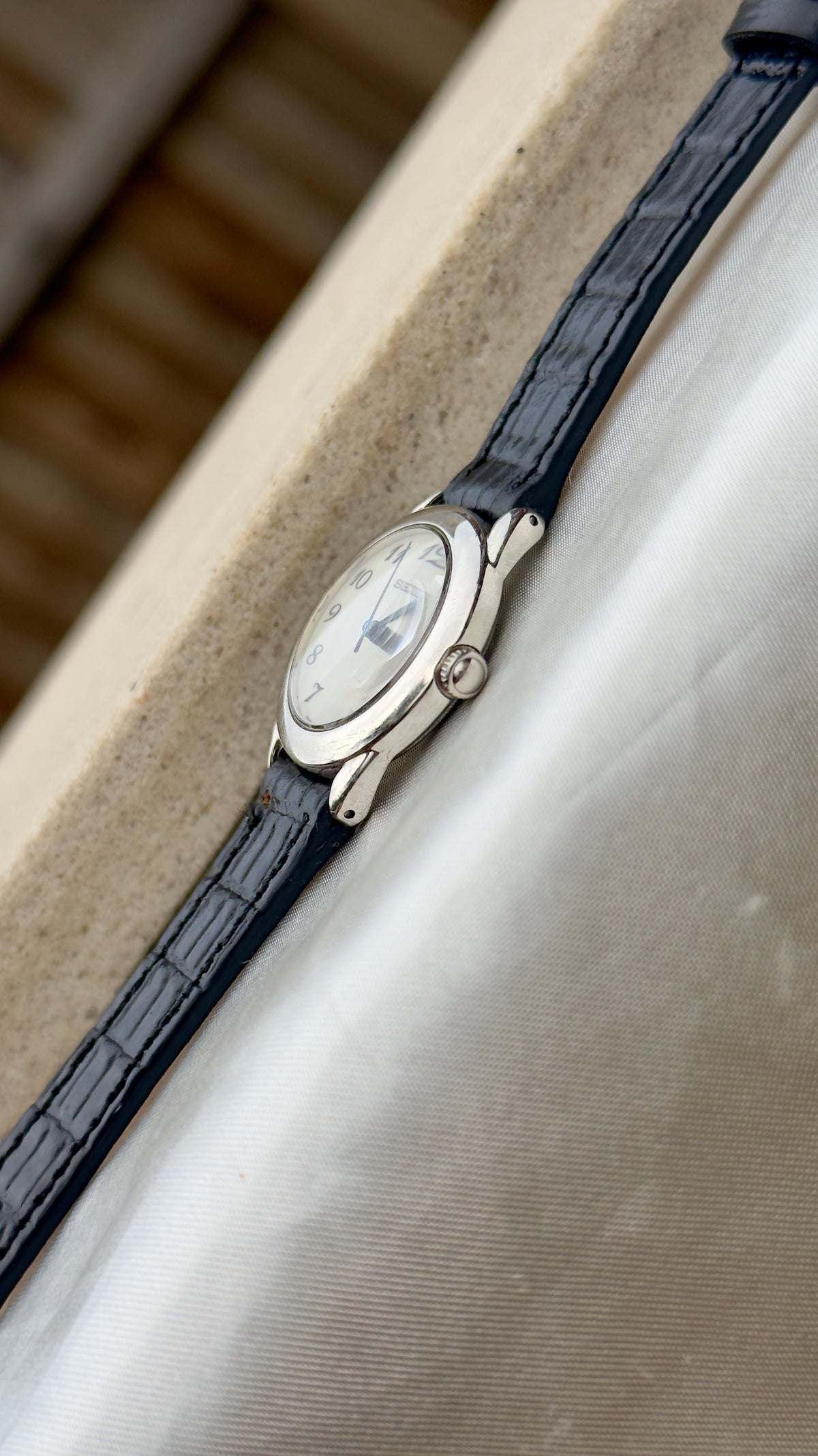 Seiko Neue Vintage Watch 1994 - Bespoke Leather