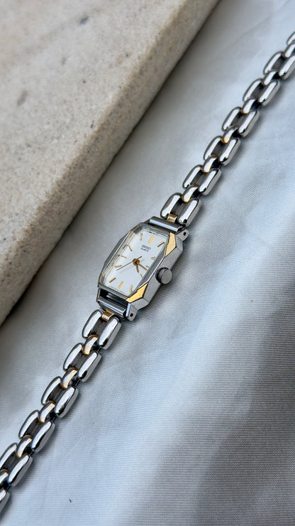 Seiko Vintage Tank Watch 1982 | Birth Year Watch | Personalized Gift for Her