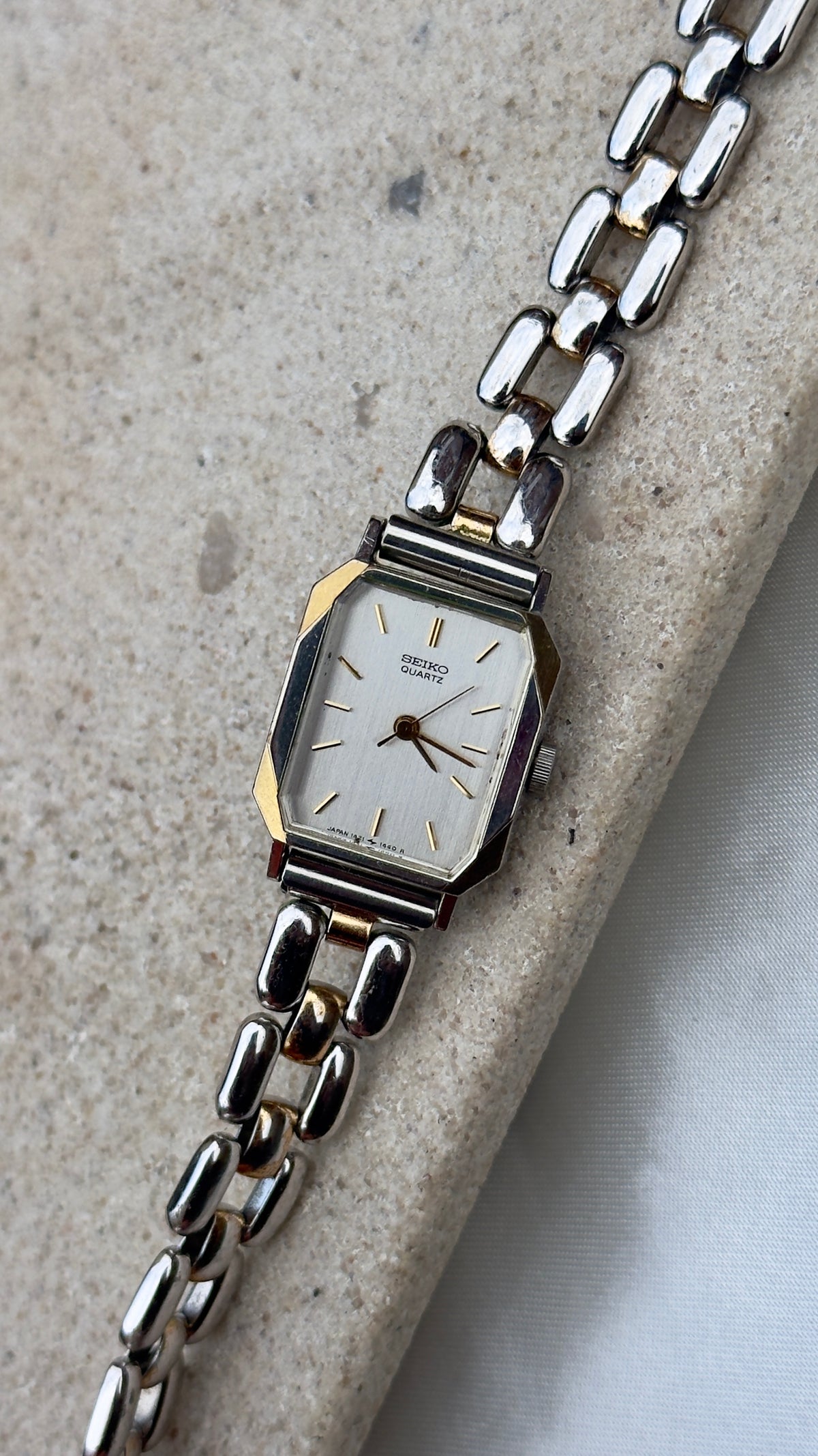 Seiko Vintage Tank Watch 1982 | Birth Year Watch | Personalized Gift for Her