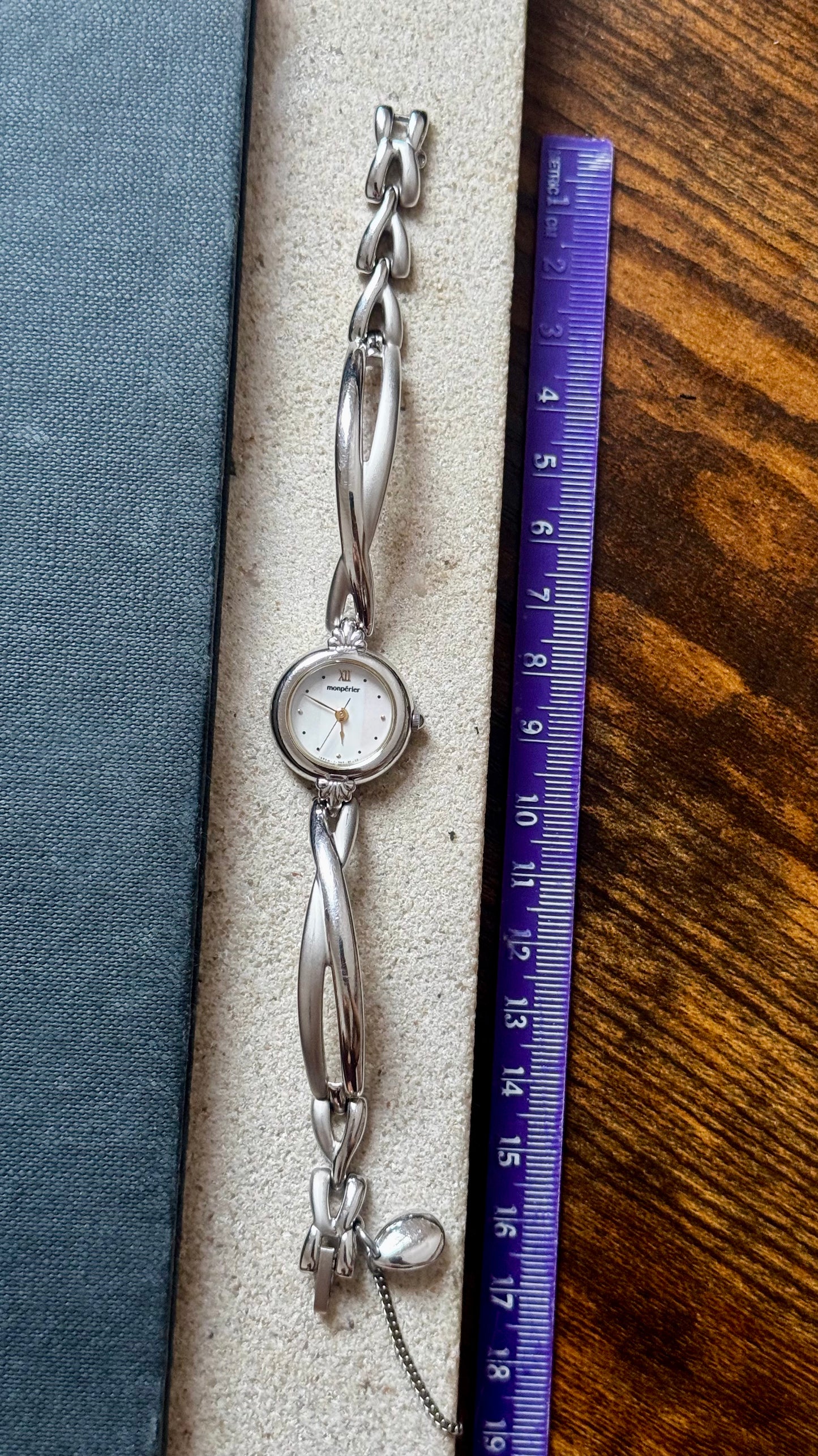 Monpérier - Ricoh Vintage Watch 1990s - French flag dial, 500 limited