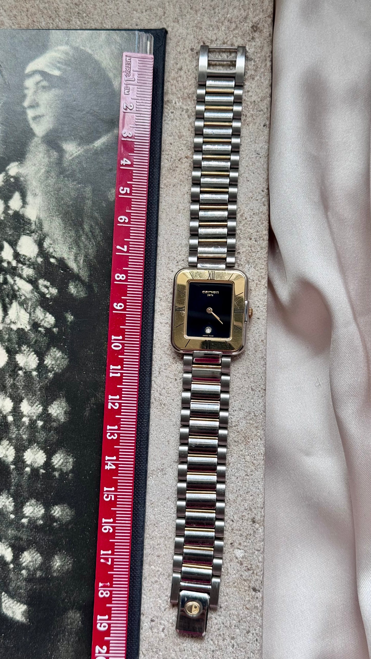 Carven Paris vintage watch