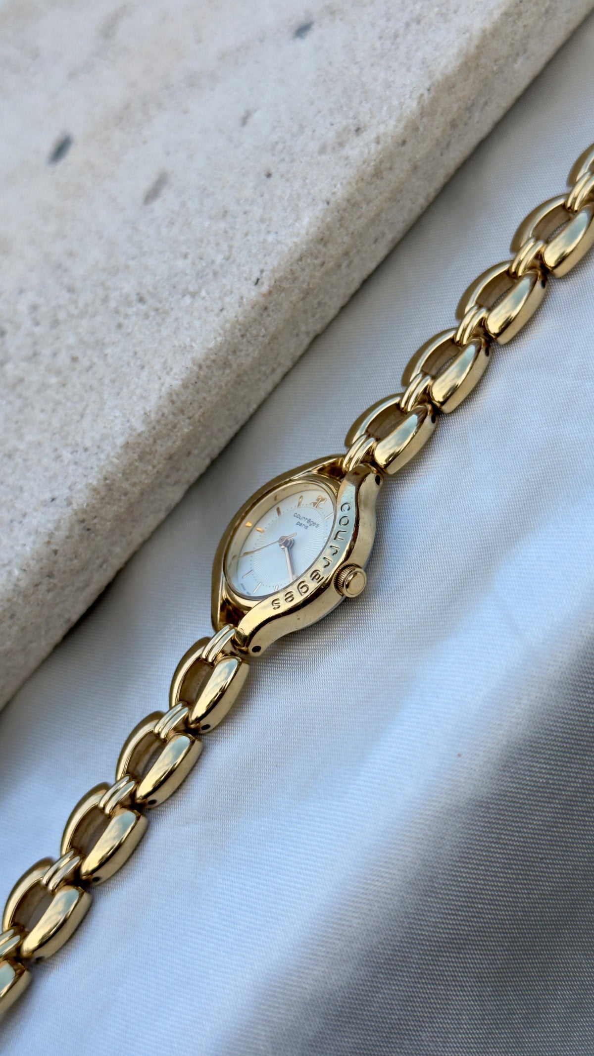 Courrèges Paris vintage watch 1993