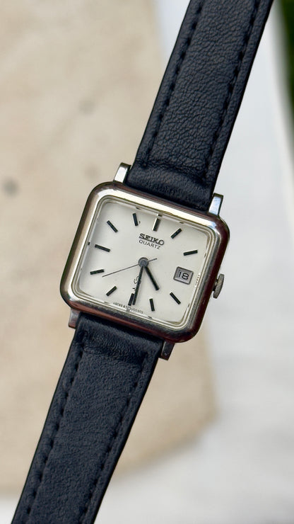 Seiko Chariot Vintage Women's Watch 1977 - Bespoke Leather