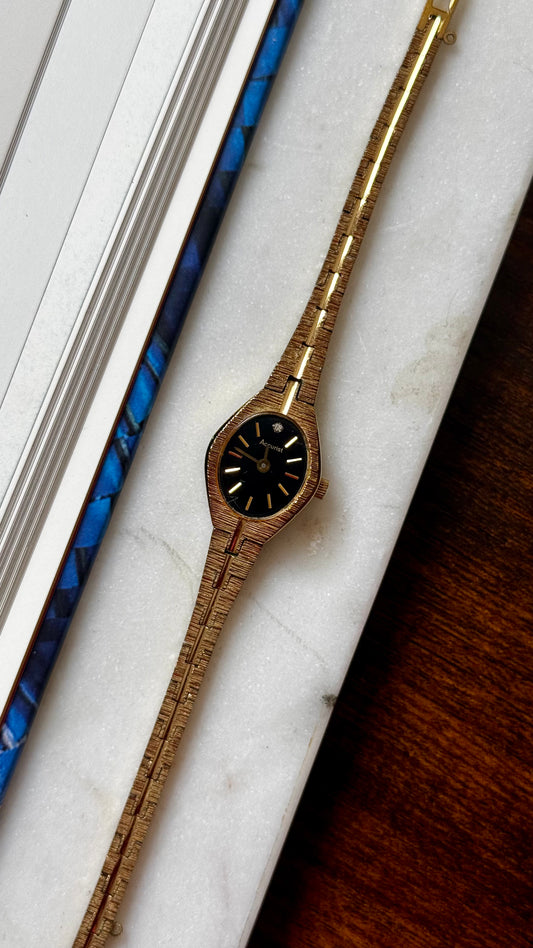 Classic Accurist Vintage Watch - Gold Plated