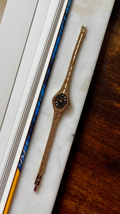 Classic Accurist Vintage Watch - Gold Plated
