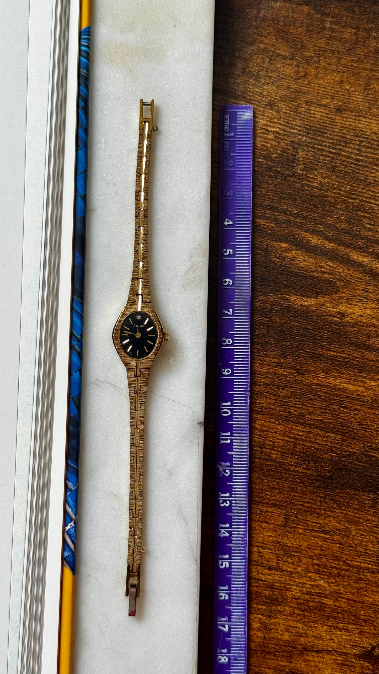Classic Accurist Vintage Watch - Gold Plated