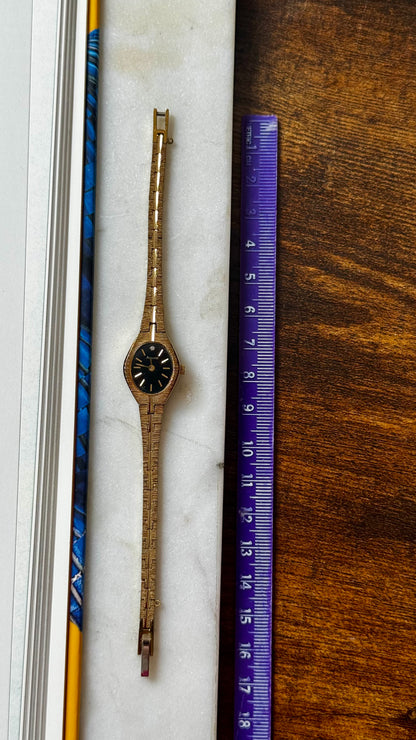 Classic Accurist Vintage Watch - Gold Plated