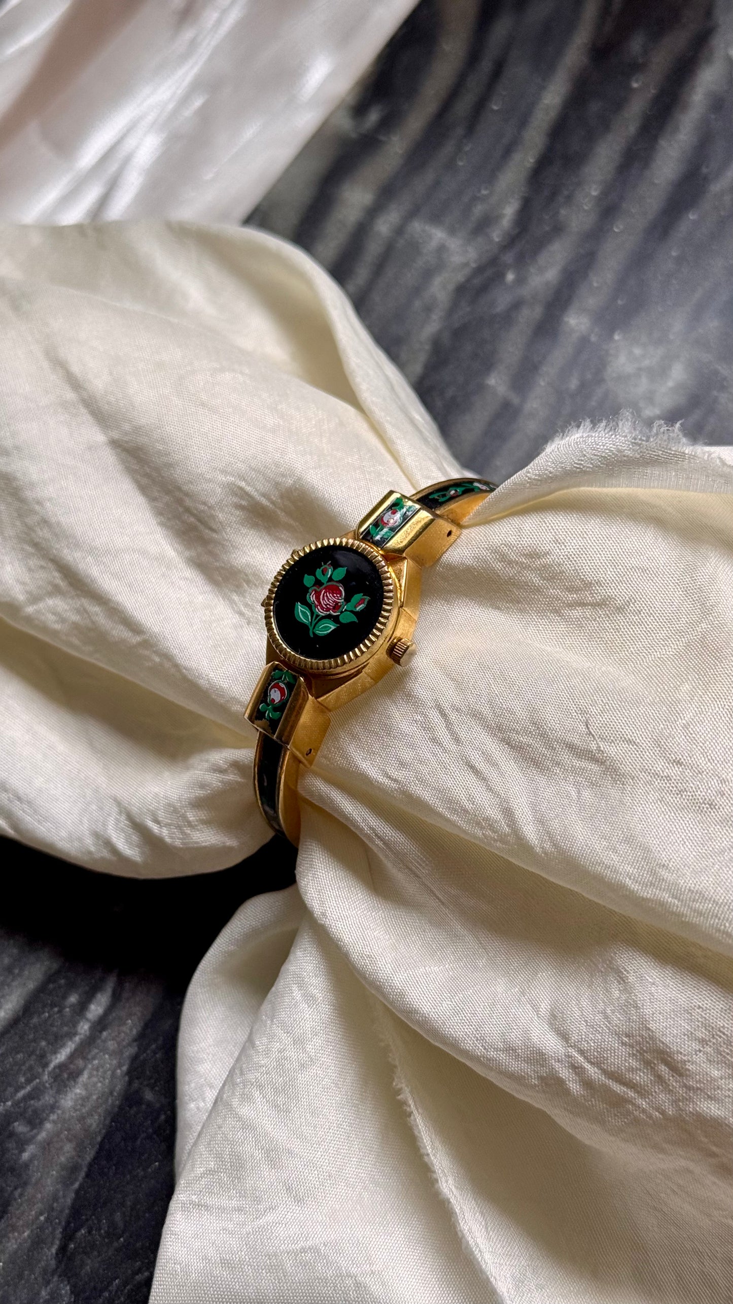 Belami Vintage Peekaboo Watch