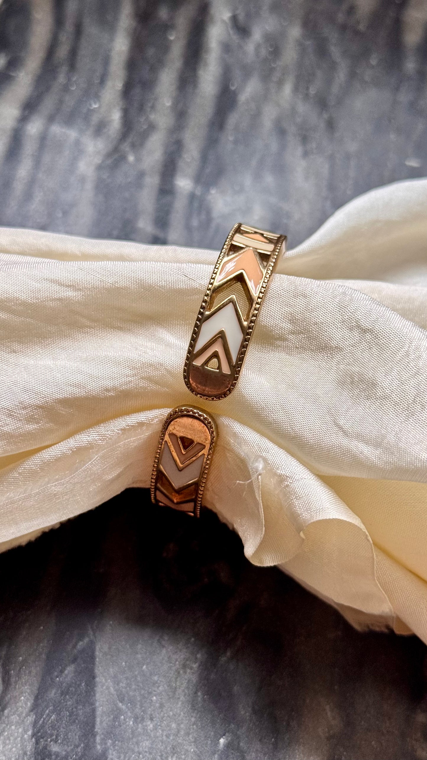 Jaxis Citizen bangle vintage watch