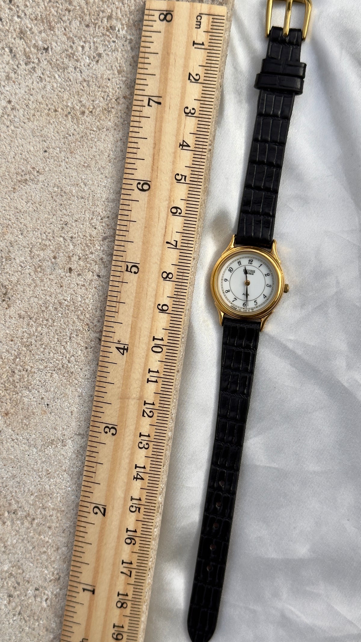 Vintage Seiko Alba Women's Watch 1998 - Near Mint Condition