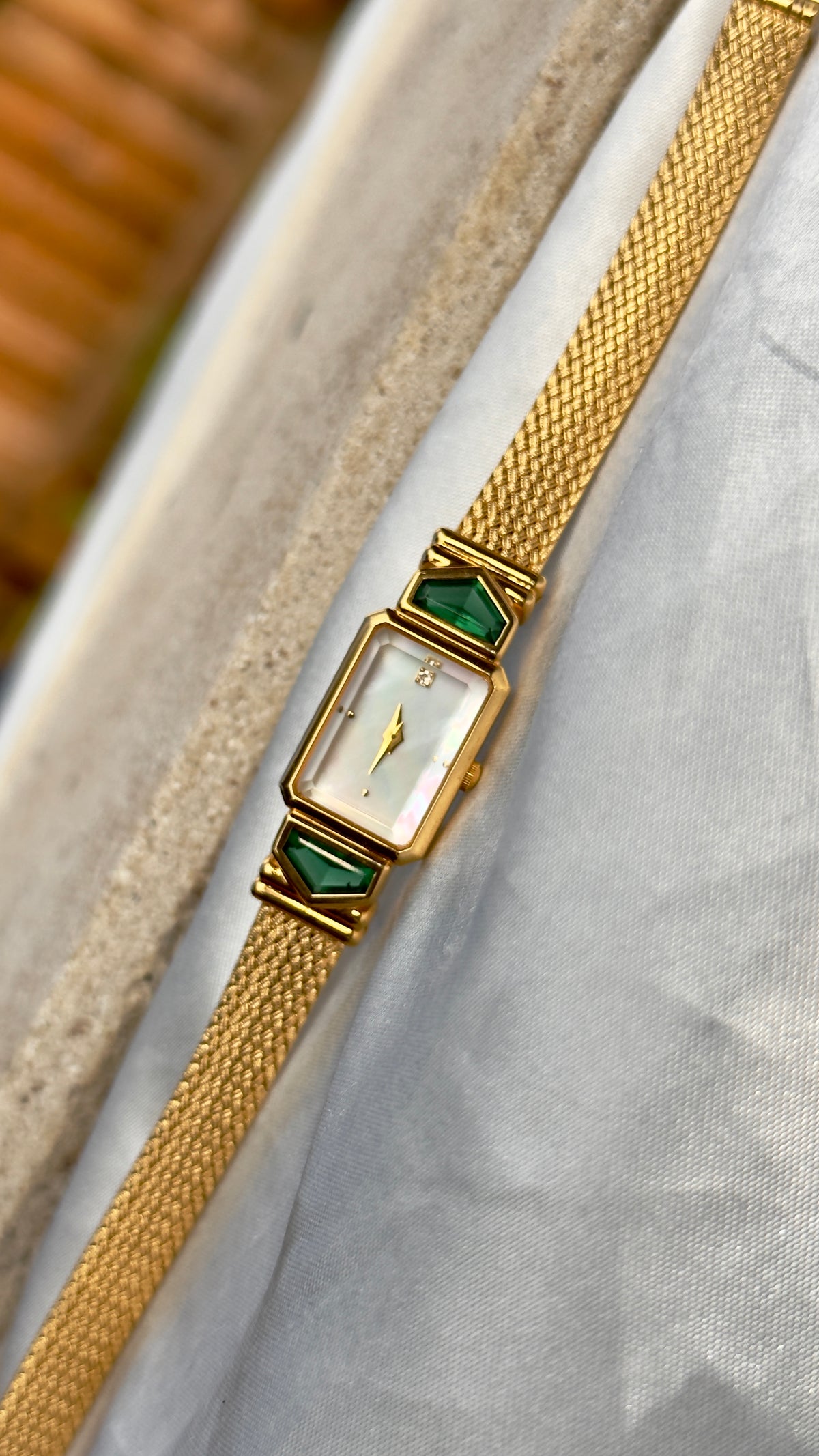 IEI Emerald Obsidianite from Mt. St. Helens Vintage Watch 1990s - Near Mint