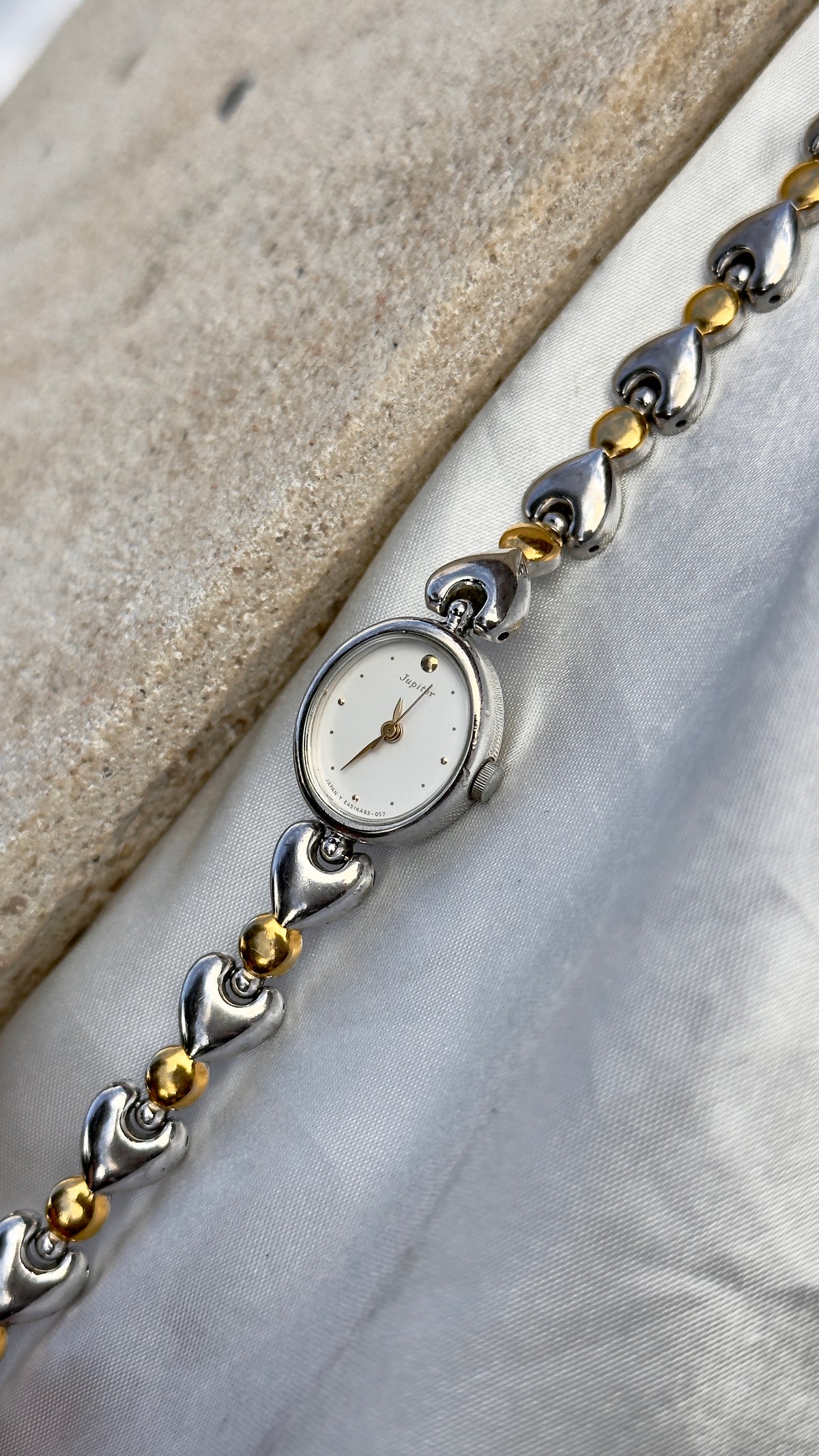 ORIENT Vintage Watch 1990s with heart bracelet, gold plated