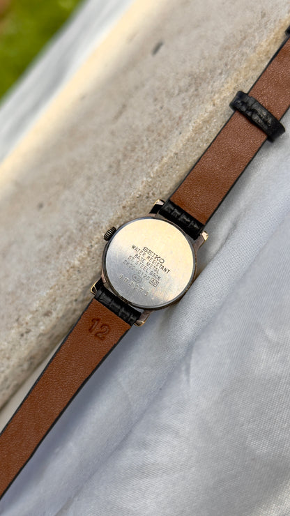 Seiko Avenue Vintage Watch 1999 - Near mint