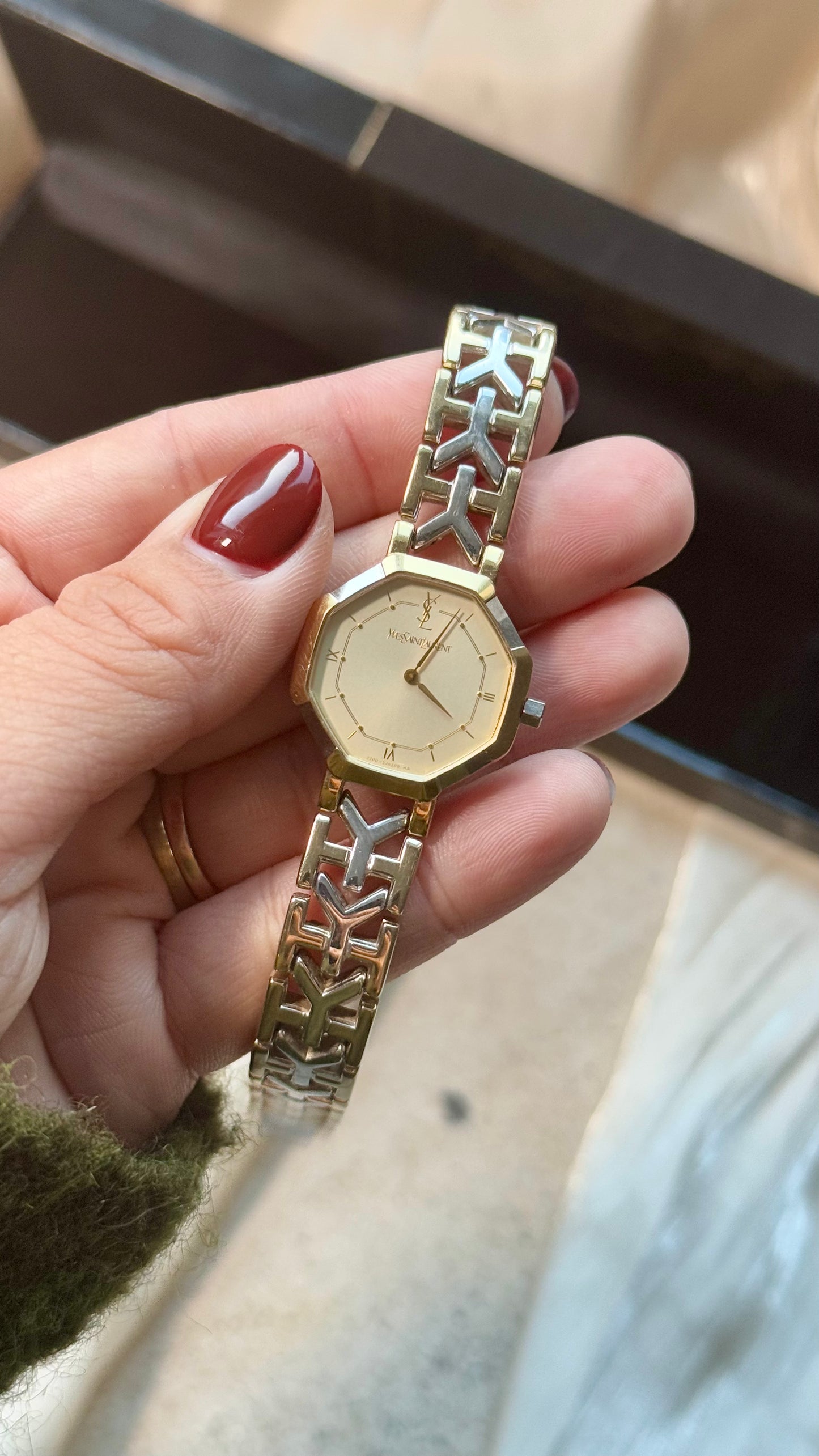 Yves Saint Laurent vintage watch (YSL) 1990s - Mint Condition With Original Box