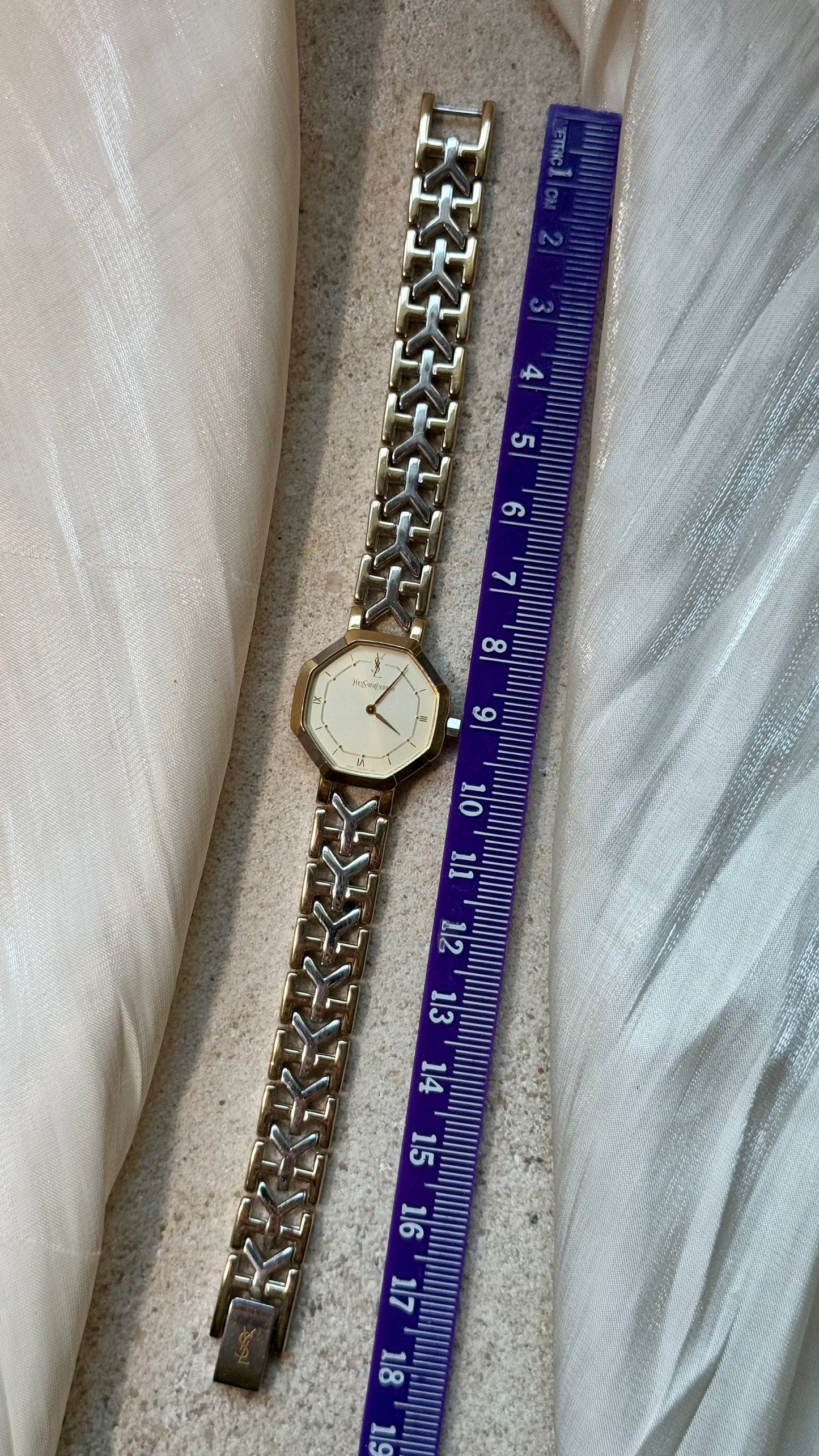 Yves Saint Laurent vintage watch (YSL) 1990s - Mint Condition With Original Box