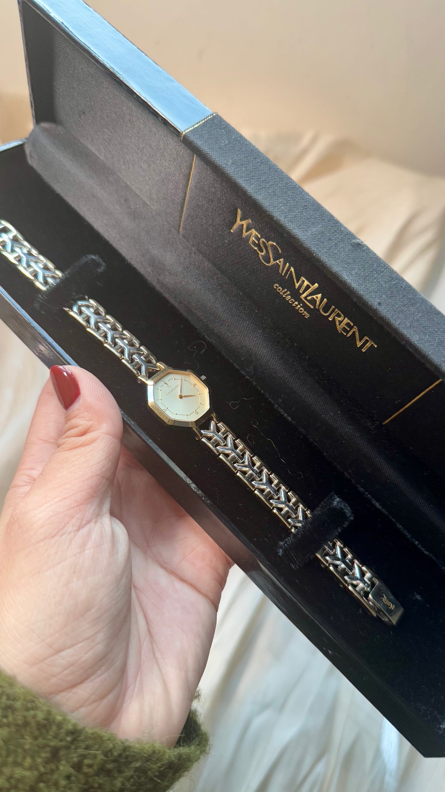 Yves Saint Laurent vintage watch (YSL) 1990s - Mint Condition With Original Box