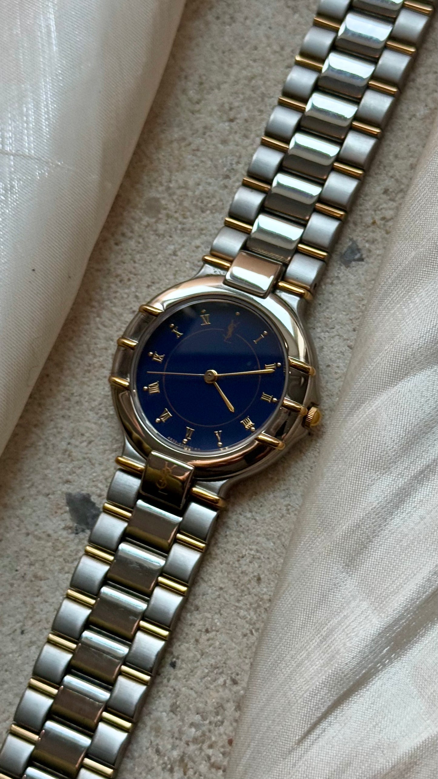 Yves Saint Laurent vintage watch (YSL) 1990s - Mint Condition