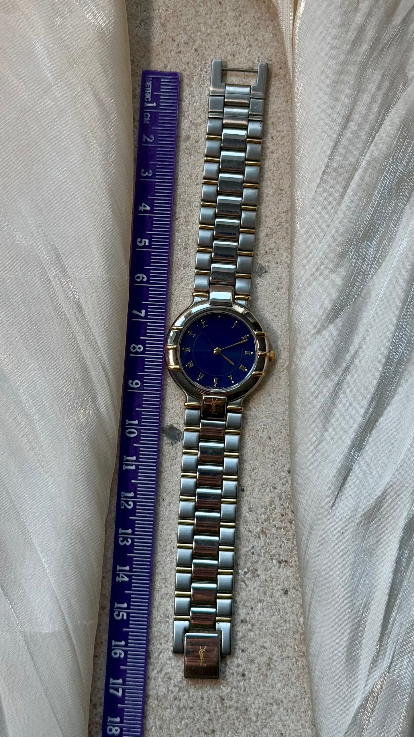 Yves Saint Laurent vintage watch (YSL) 1990s - Mint Condition