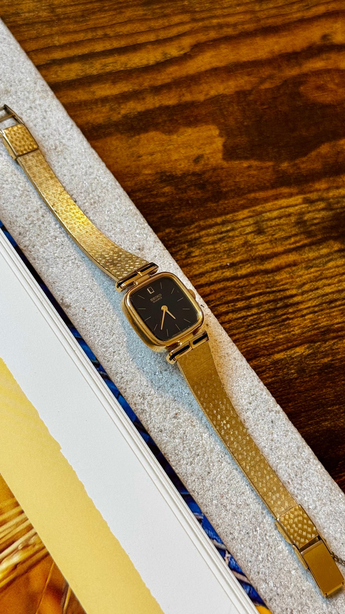 Super Rare Seiko Vintage Watch 1991, 18ct gold plated, black dial