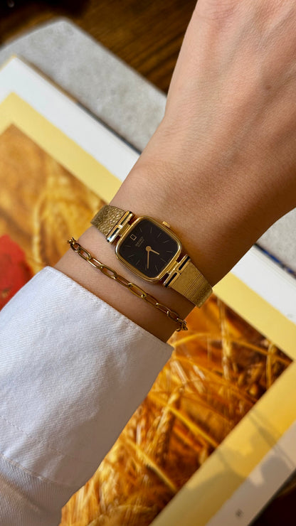 Super Rare Seiko Vintage Watch 1991, 18ct gold plated, black dial