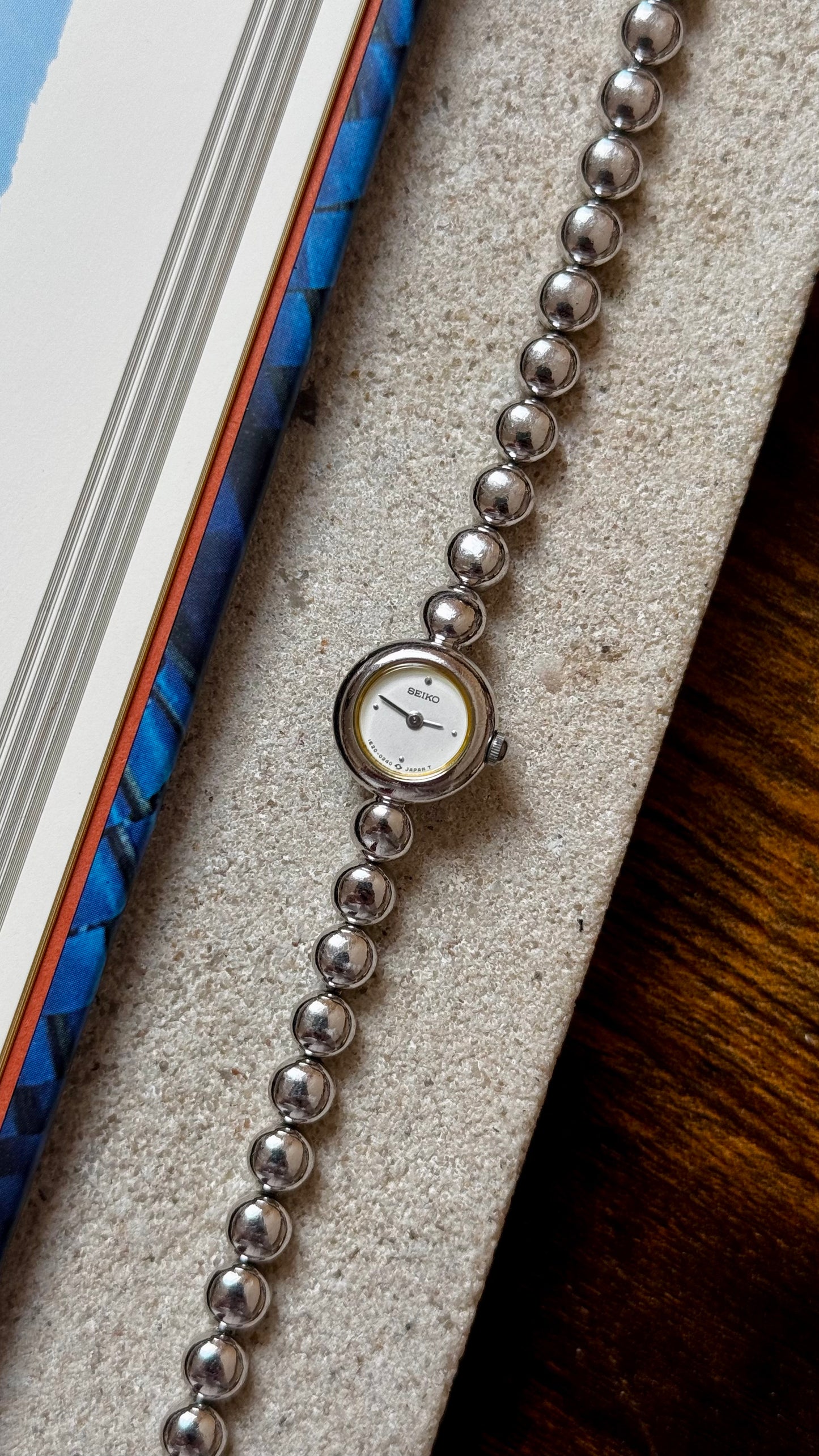 1996 Silver Tone Beaded Seiko Vintage Watch - near mint condition