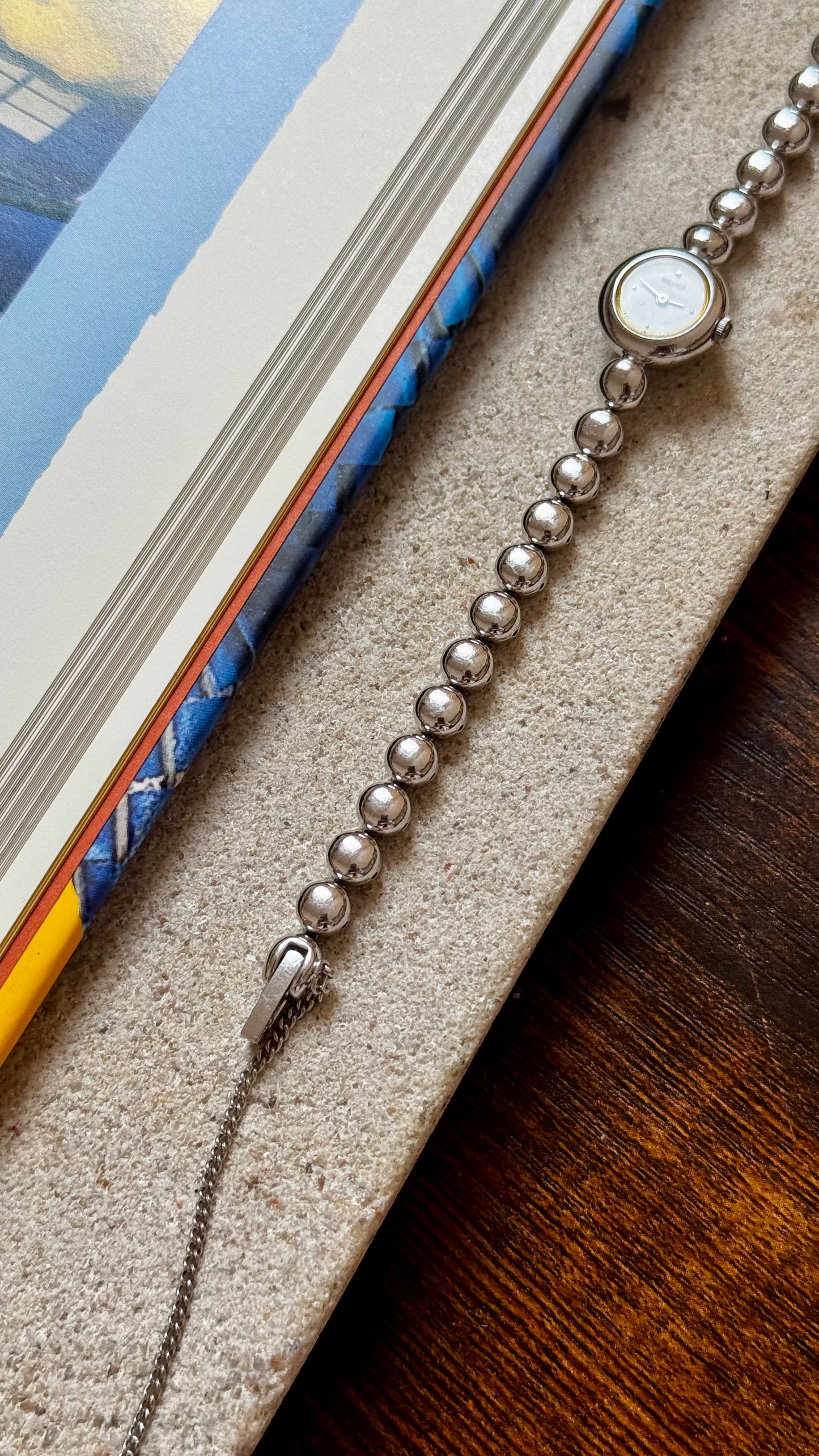 1996 Silver Tone Beaded Seiko Vintage Watch - near mint condition