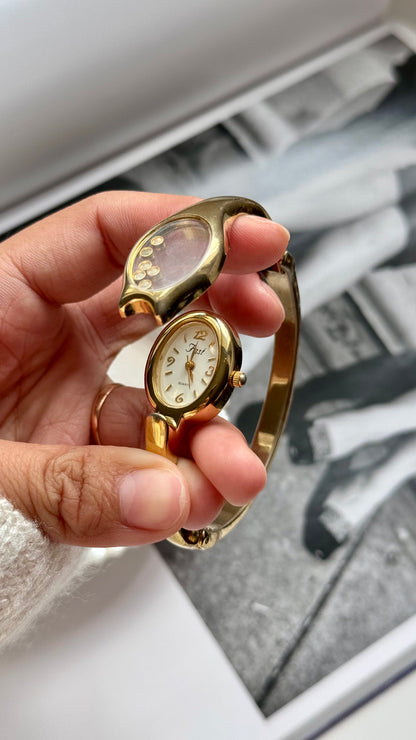 Fast vintage watch - bangle peek-a-boo style with floating crystals