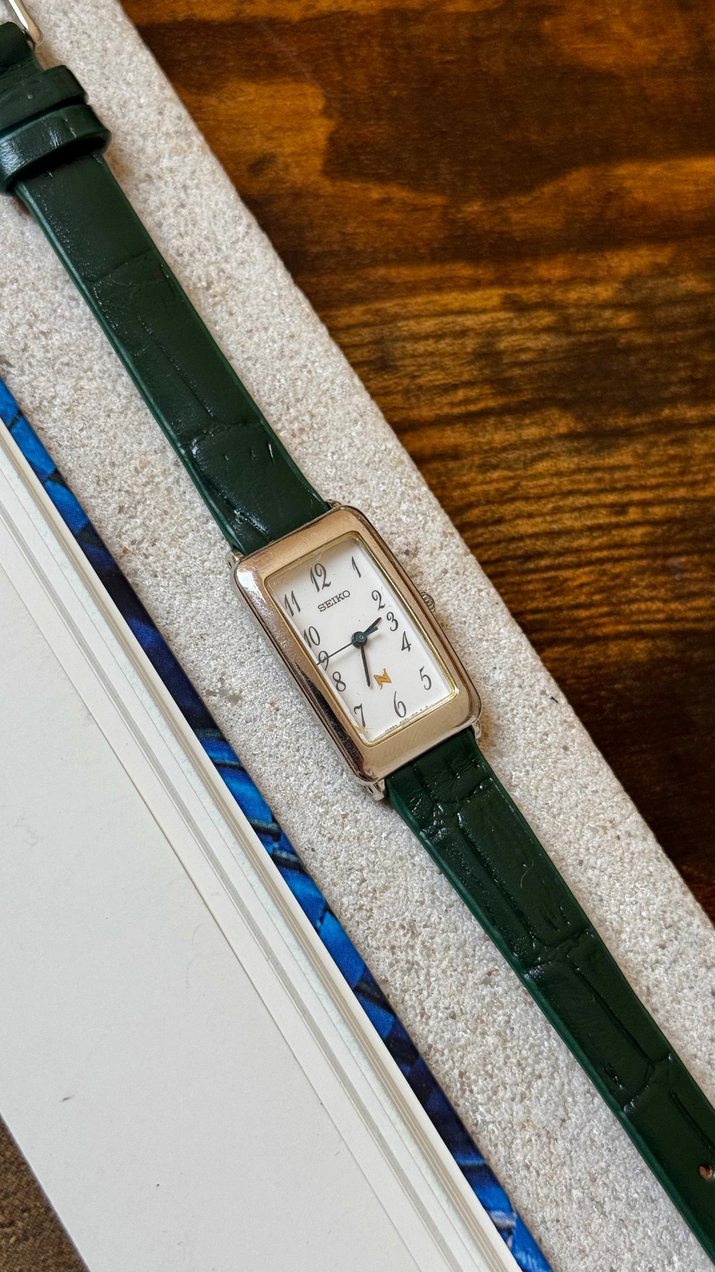 Seiko Neue Vintage Watch 1994 - Green leather