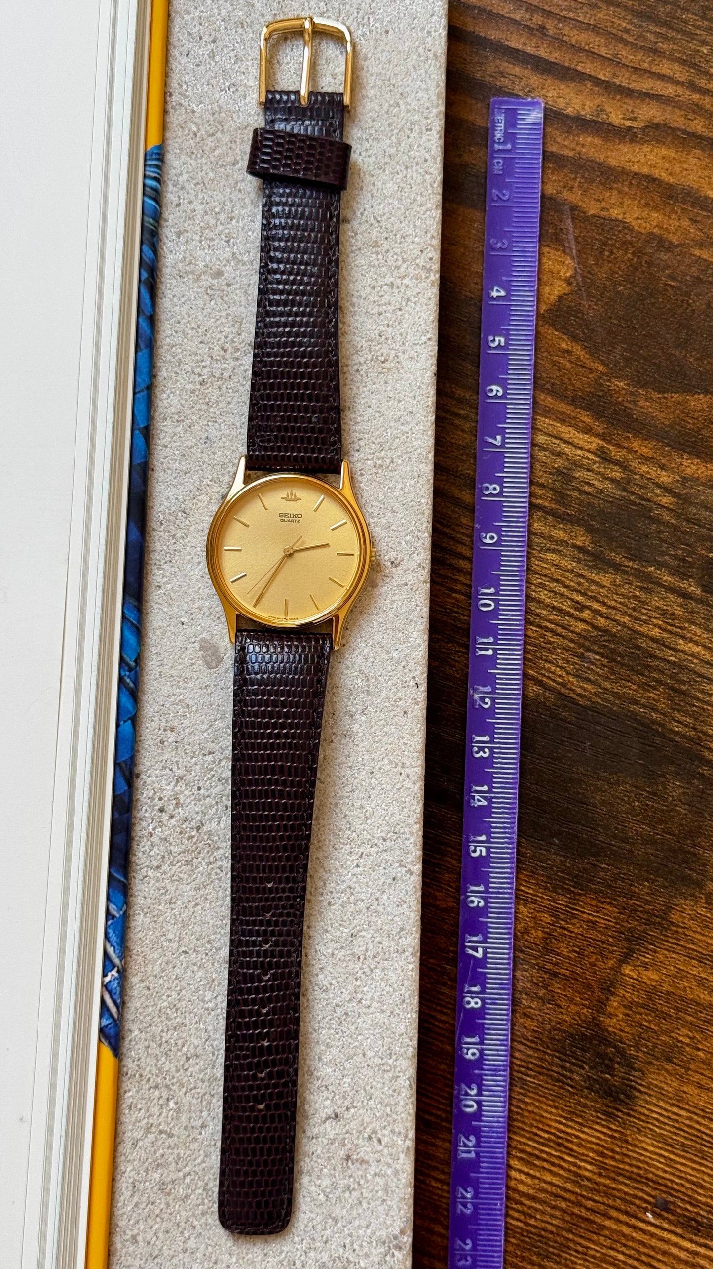 Seiko Galaxy 1991 vintage watch - gold plated, near mint condition