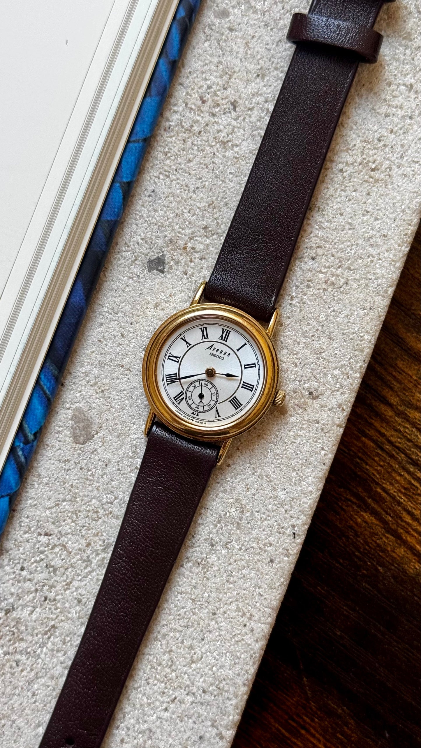 Sub Seconds Seiko Avenue Vintage Watch 1998 - Gold plated, near mint