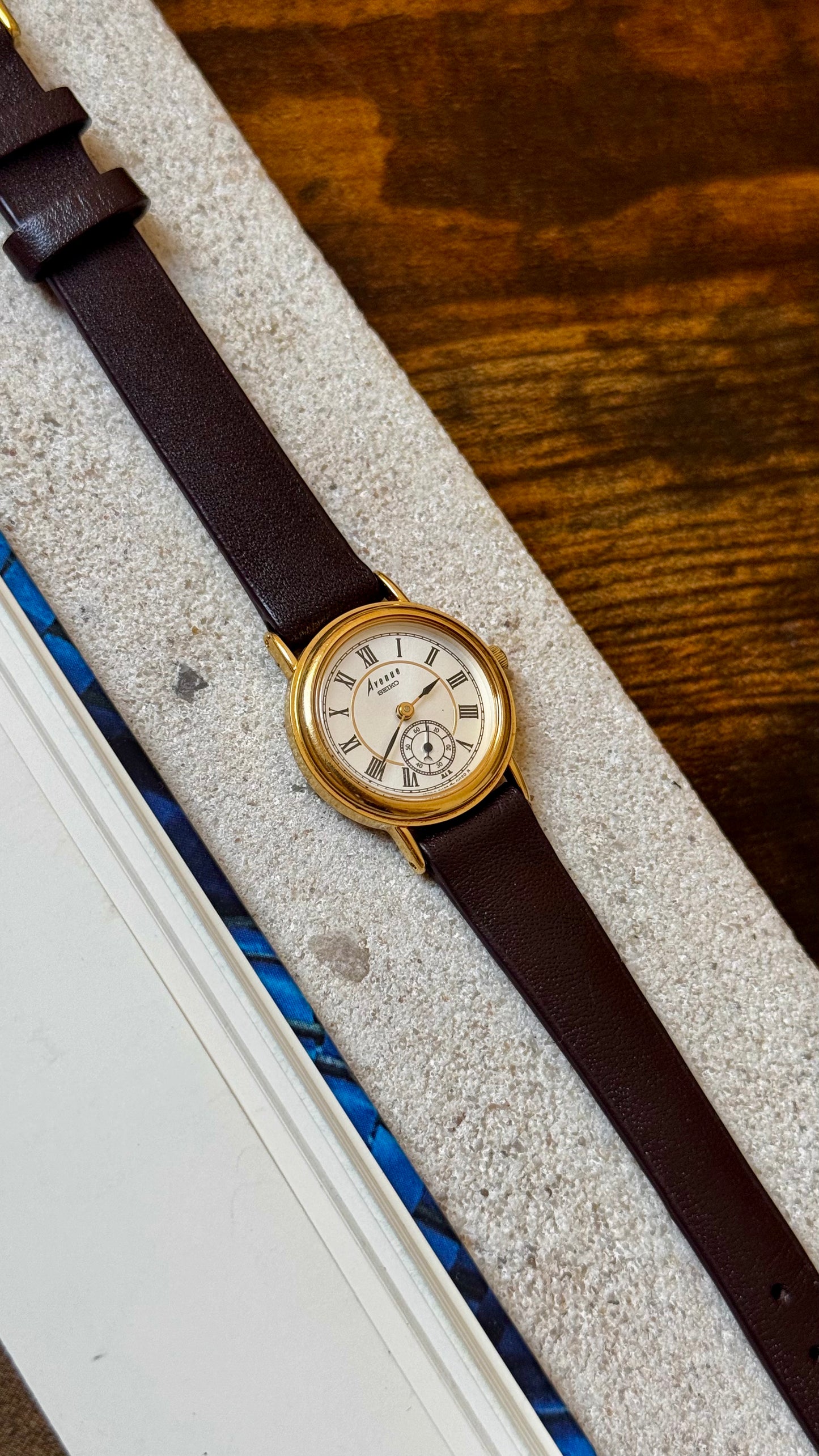 Sub Seconds Seiko Avenue Vintage Watch 1998 - Gold plated, near mint