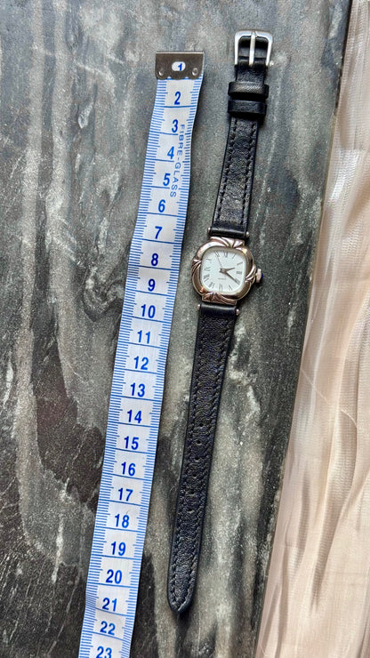 Noevir vintage watch 1990s