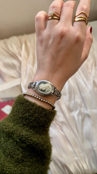 Valentino Michelle Cameo Peekaboo vintage ladies watch