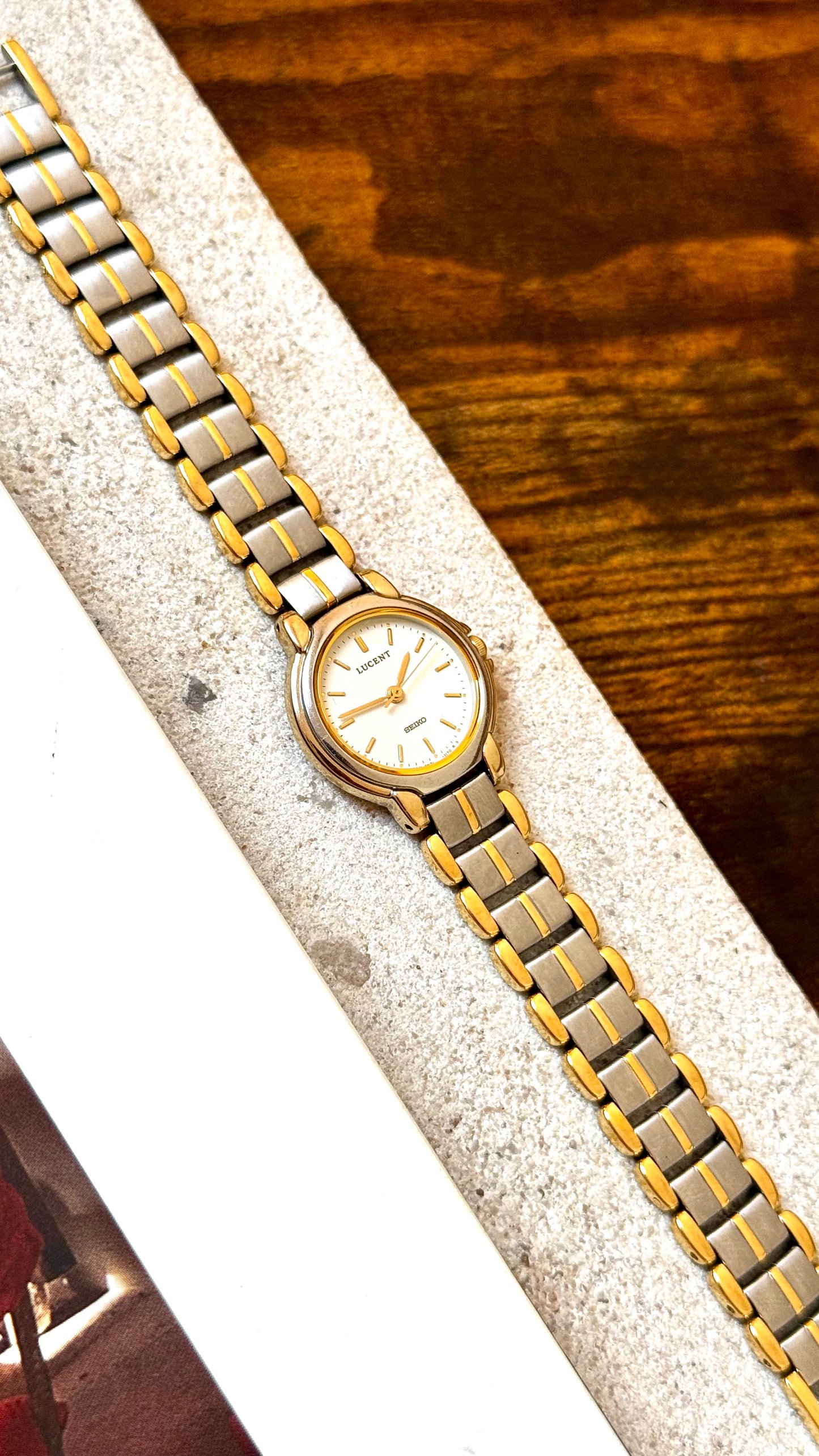 Classic 1996 Seiko Lucent Vintage Watch - Gold Plated, near mint condition