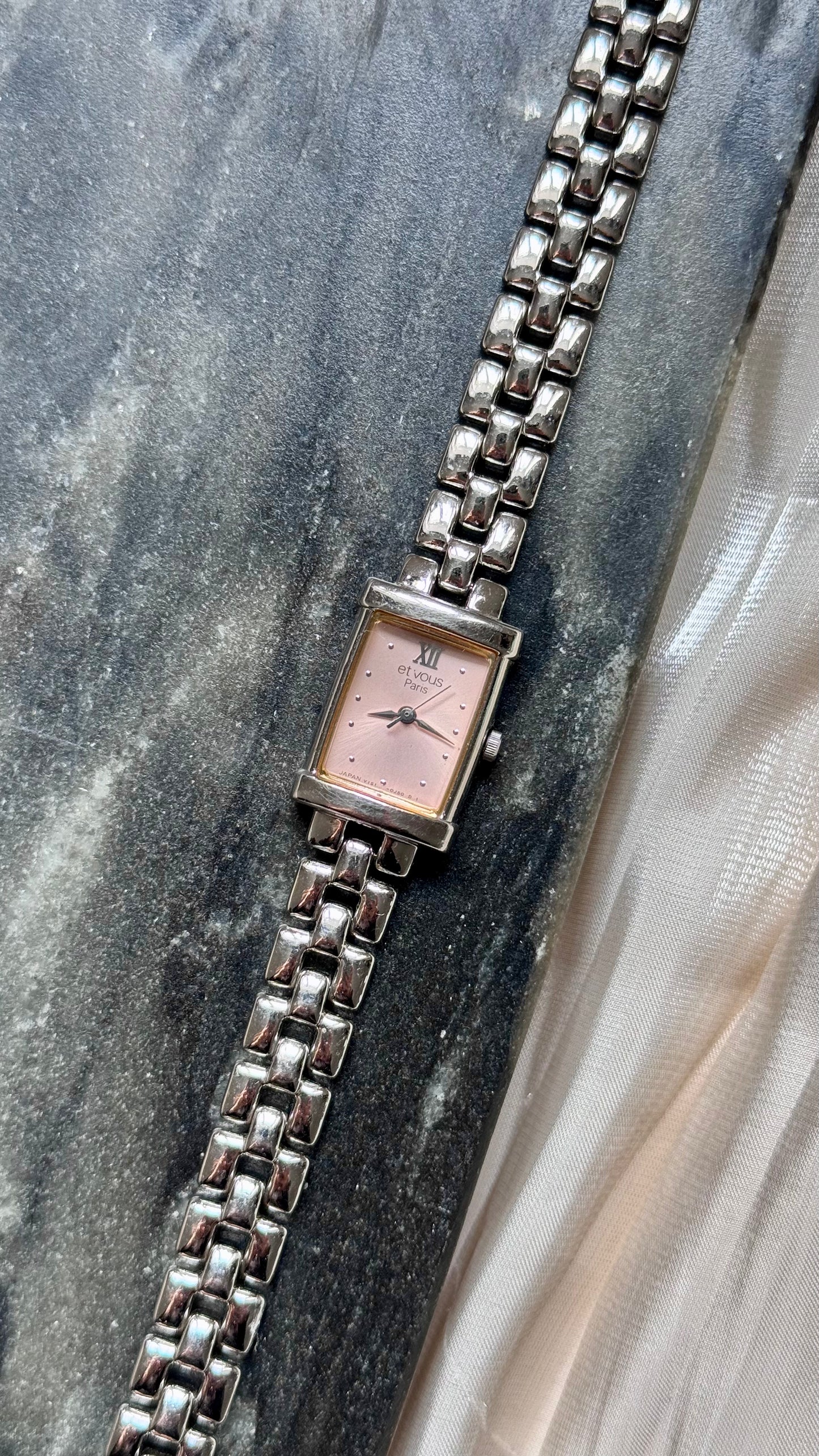 Et Vous Paris by Citizen vintage watch 1990s