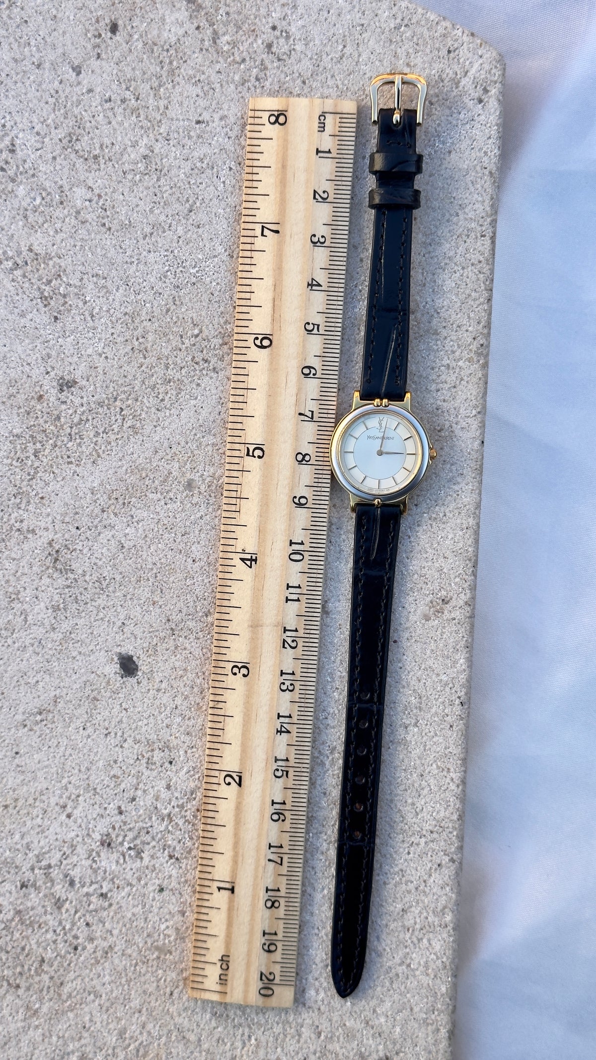 Yves Saint Laurent vintage watch (YSL) 1992 - Bespoke genuine leather