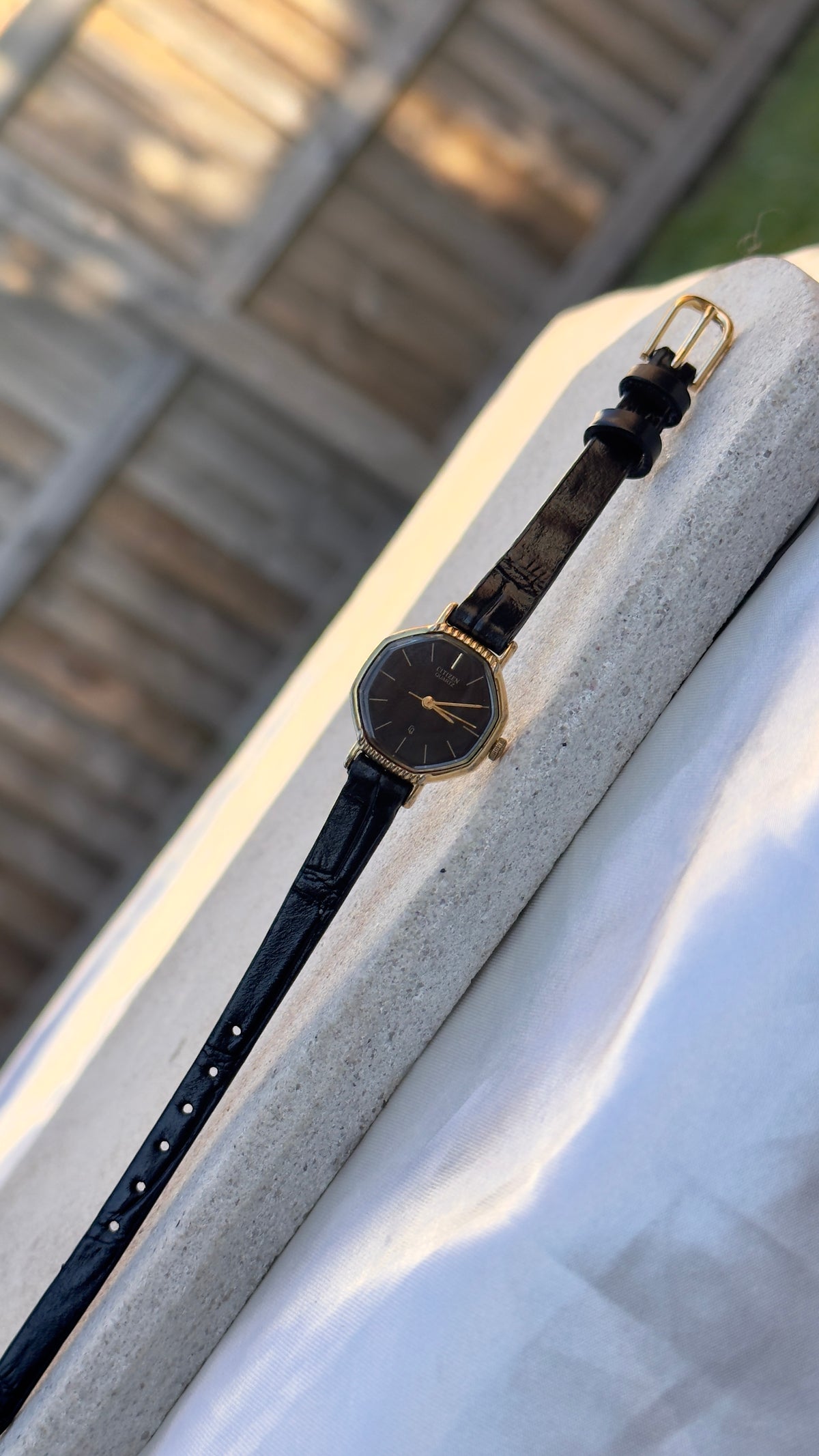 Citizen CQ Vintage Watch 1981 - Near mint - Bespoke leather