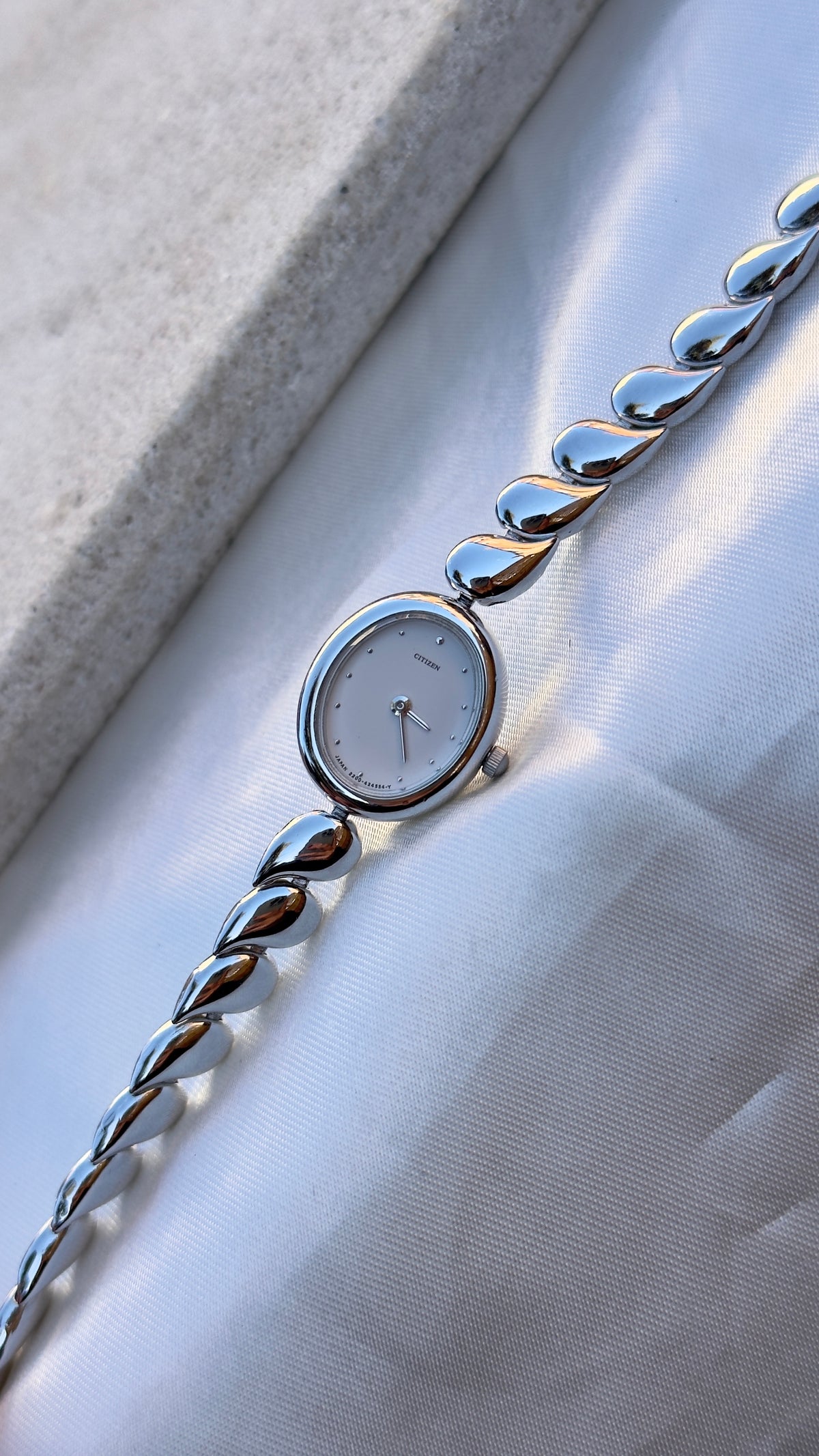 Citizen Vintage Watch 1996 - Teardrop Bracelet