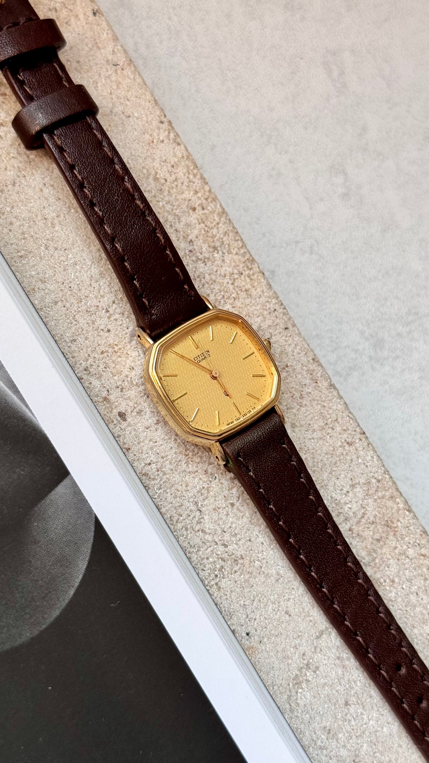 Citizen vintage watch 1993 18k gold plated