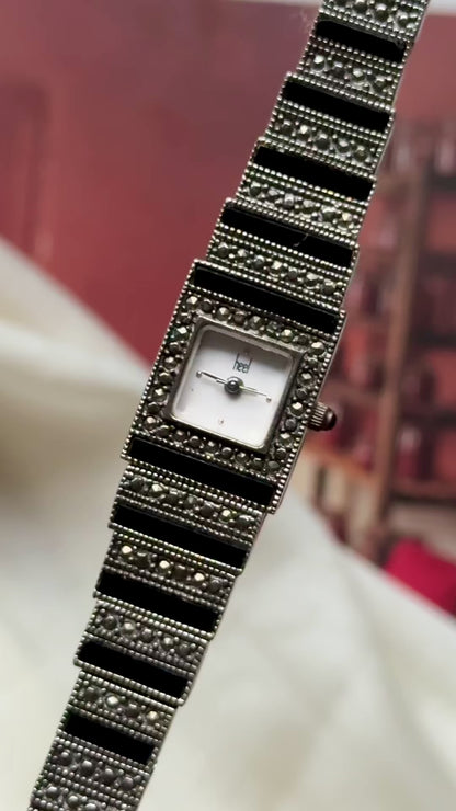 Heel Vintage Watch - Onyx with Marcasite