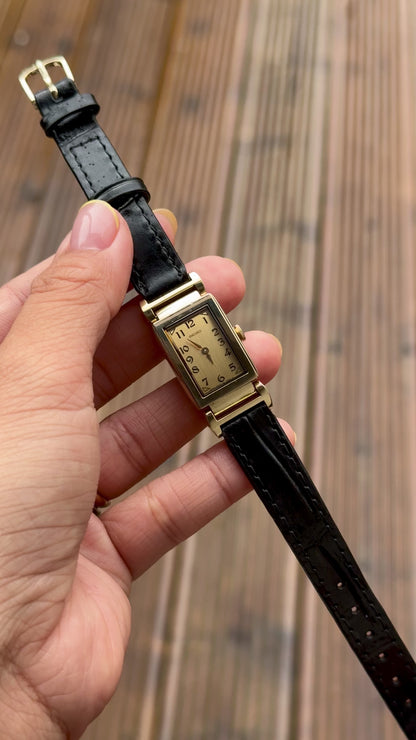 Super Rare Vintage Seiko Tank Watch 1995