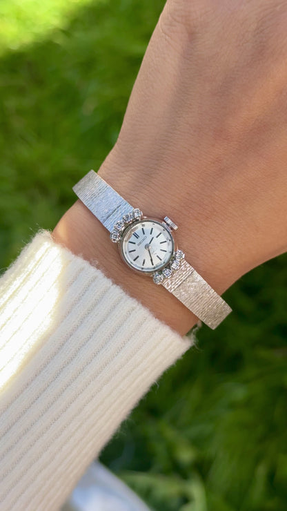 Super Rare 1979 Seiko vintage manual watch - white gold plated