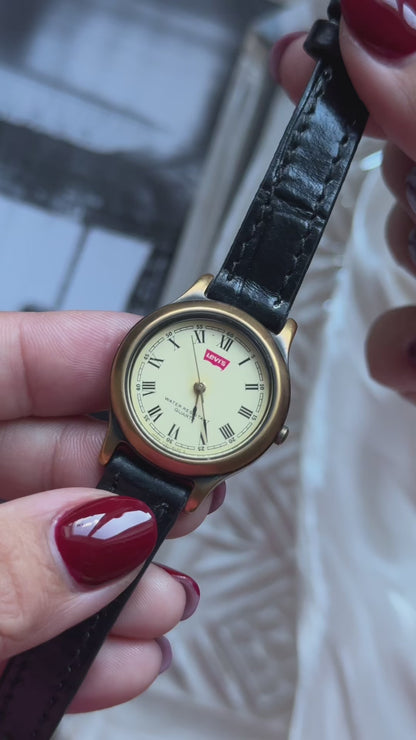 Levi's vintage watch